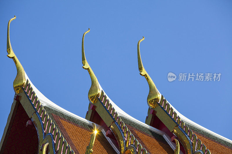 寺庙屋顶位于泰国曼谷