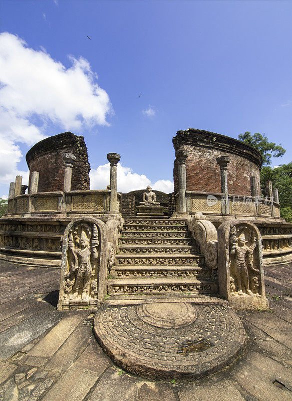 斯里兰卡典型的宗教结构在Polonnaruwa，斯里兰卡