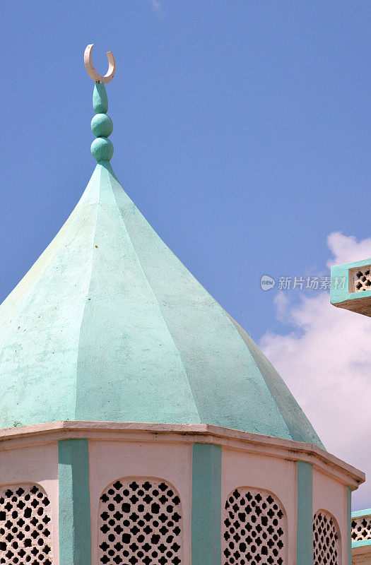 瓦加杜古;布基纳法索:清真寺圆顶