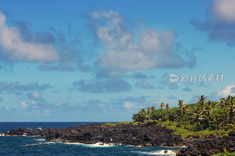 火山岩海滩-毛伊岛，夏威夷