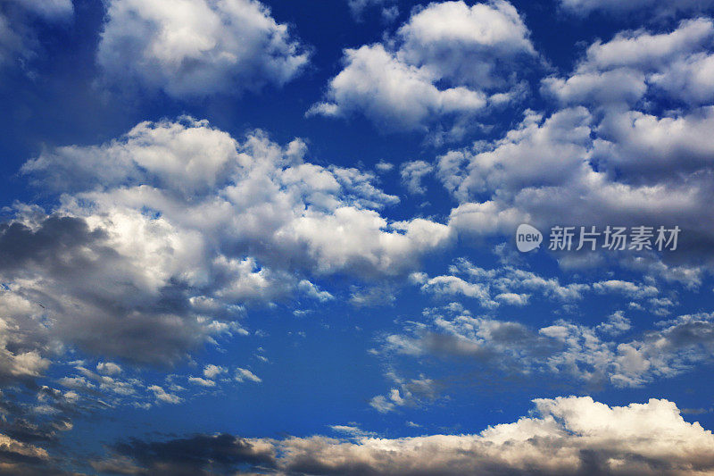 沉重的Cloudscape