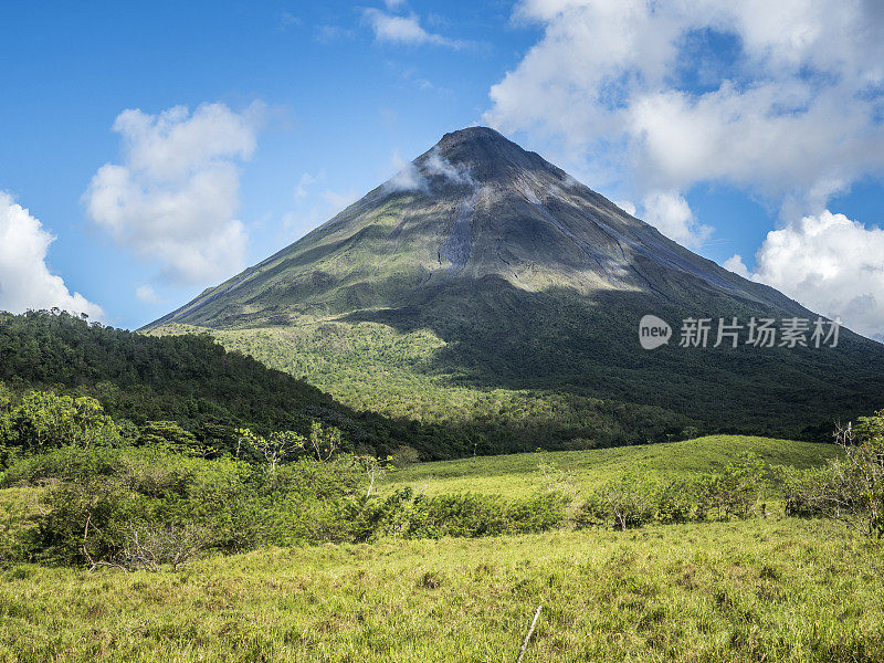 哥斯达黎加的阿雷纳尔火山