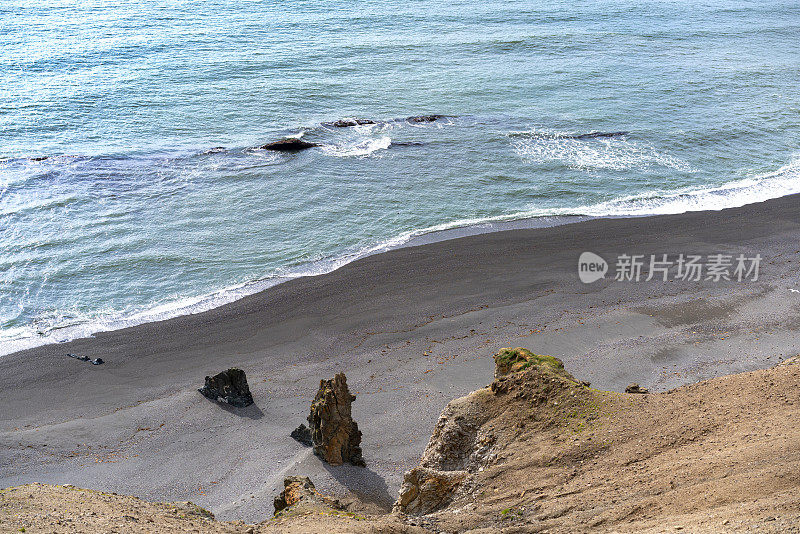 冰岛东南角的海滩景观