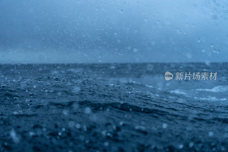 海洋的形状:海洋中波涛汹涌的水域