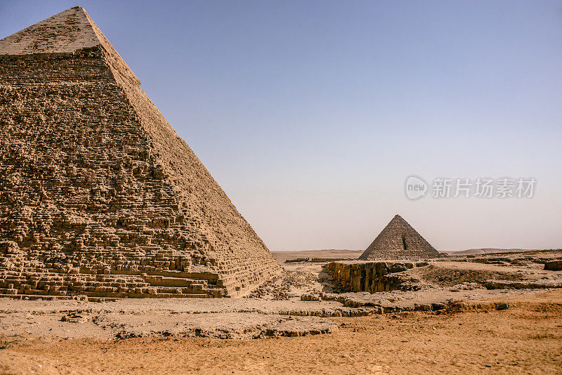 埃及开罗的法老金字塔和门卡拉金字塔