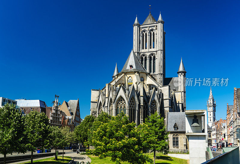 比利时根特的圣尼古拉斯教堂
