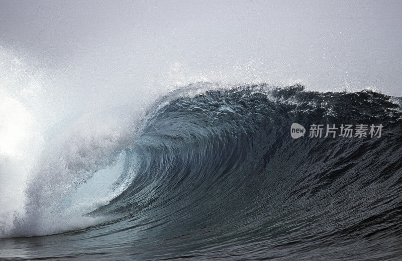 菲律宾，北萨马岛，海浪。