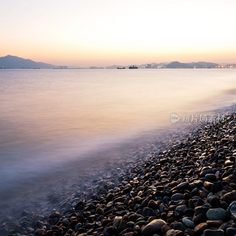 鹅卵石海滩