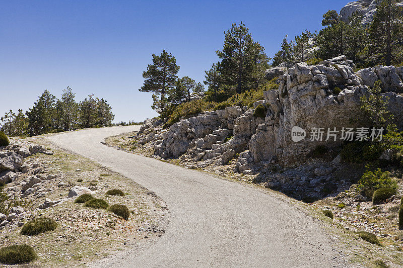 风山乡村路