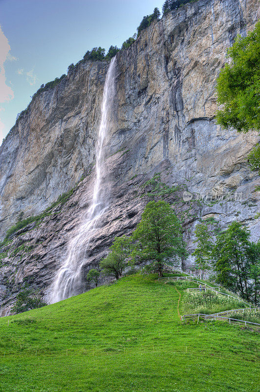 瑞士Lauterbrunnen瀑布