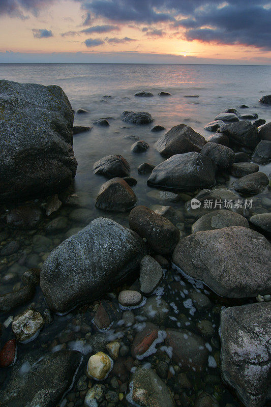 沿海的日出