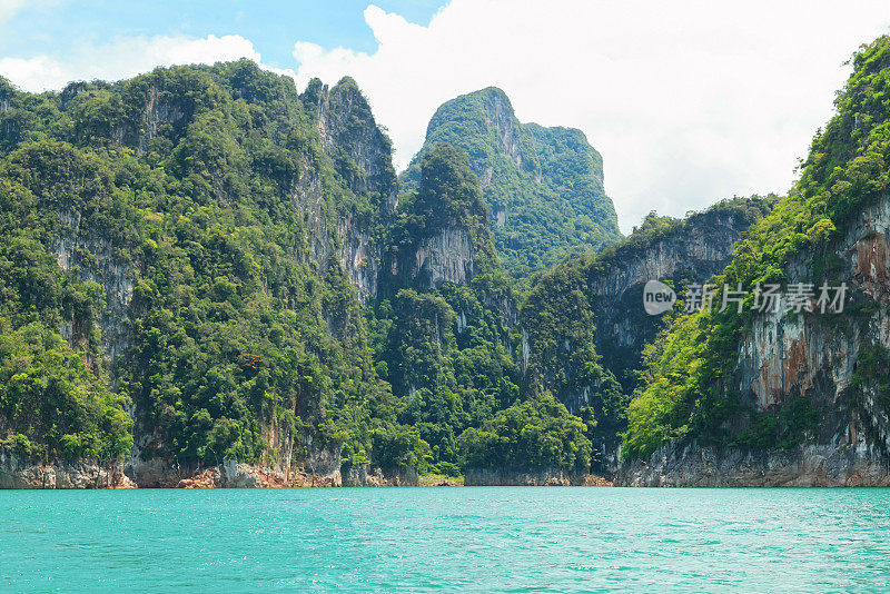 泰国美丽的山、湖和自然景点