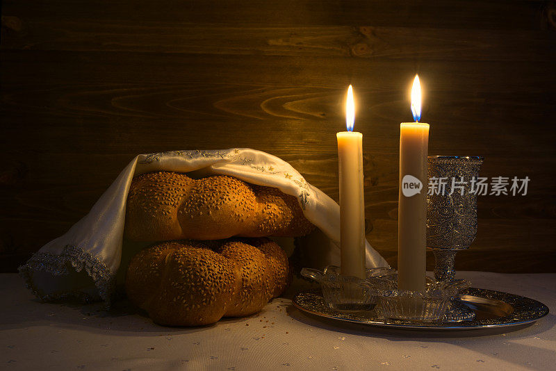 安息日-酒，白面包和蜡烛
