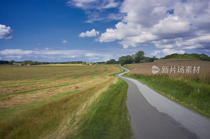 单车道乡村公路