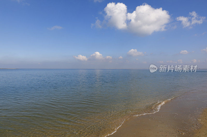 北海海岸风平浪静