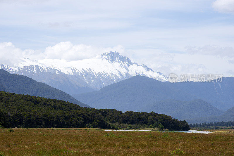 国家公园的山景