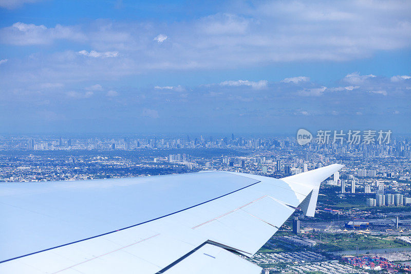 空客A380飞越曼谷飞往迪拜