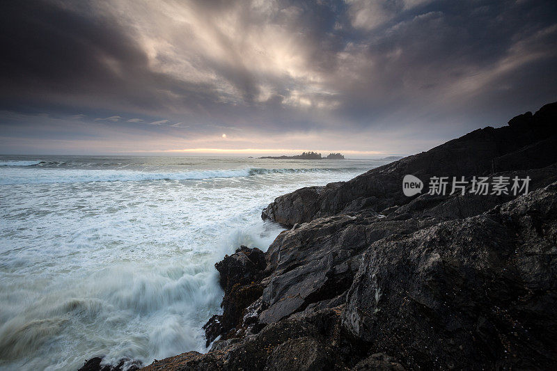 沿海波浪