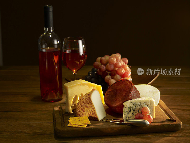 葡萄酒和奶酪
