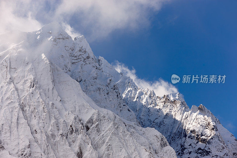 Manaslu。珠峰电路。尼泊尔的动机。