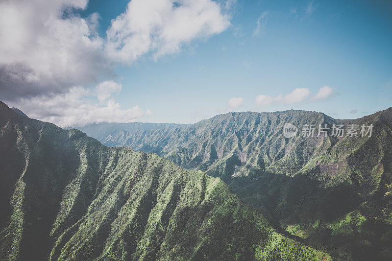 鸟瞰图纳帕里海岸，考艾岛，夏威夷