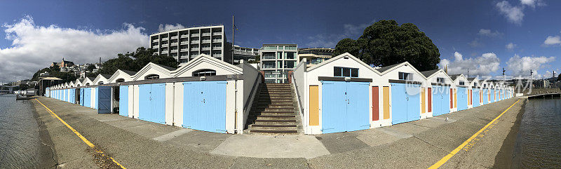 新西兰惠灵顿海滨的贝赛德海滩棚屋
