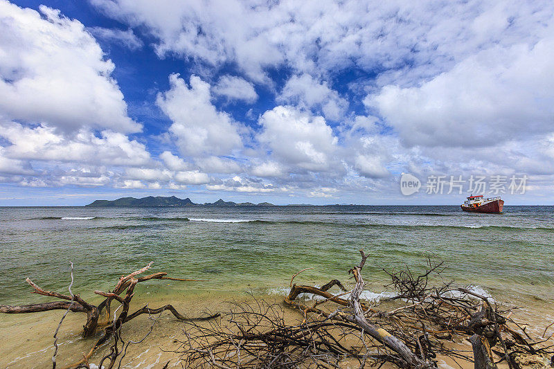 cararenage湾，Carriacou