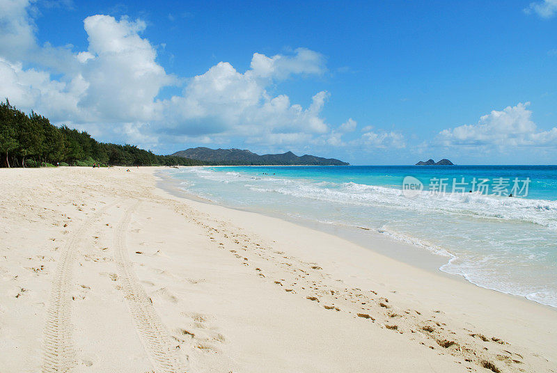 夏威夷瓦胡岛的怀马纳洛海滩