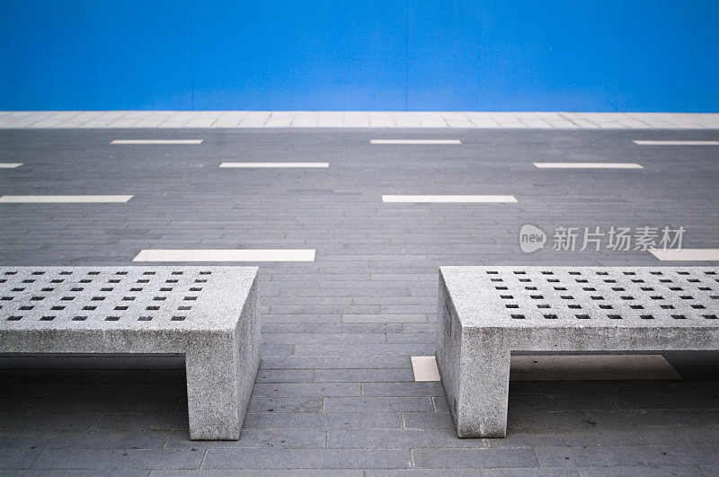 现代建筑:混凝土长凳