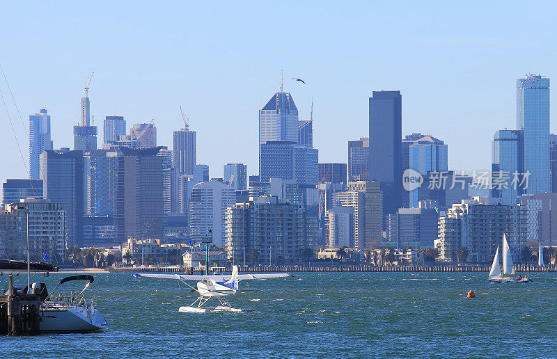 水上飞机墨尔本市中心城市景观澳大利亚