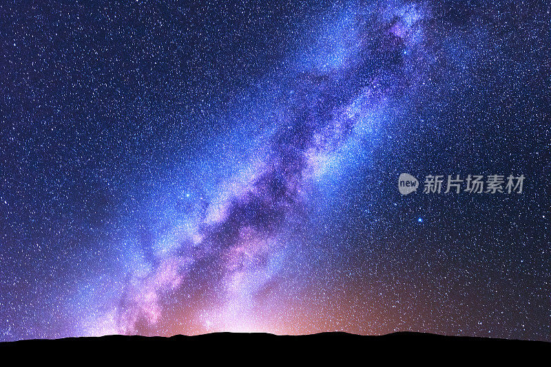 银河蚁星。空间。景区夜间景观