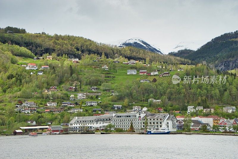 哈丹格峡湾海岸，霍达兰县，挪威