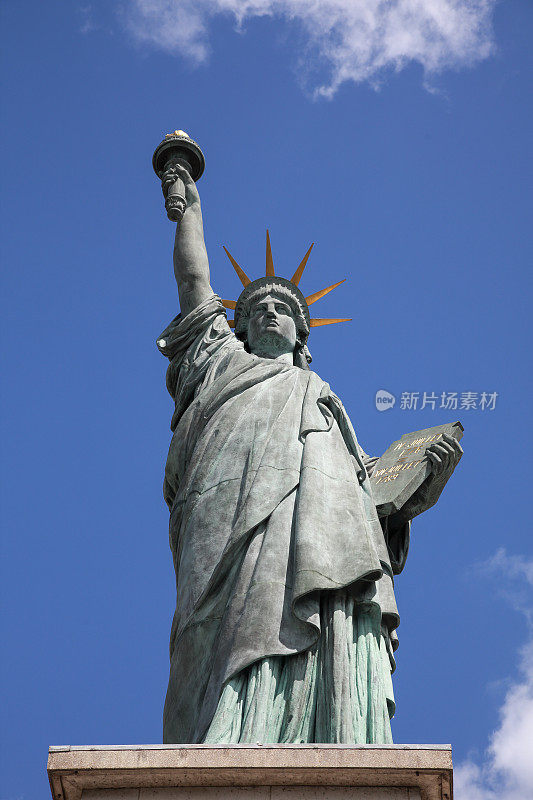 自由女神像，法国巴黎
