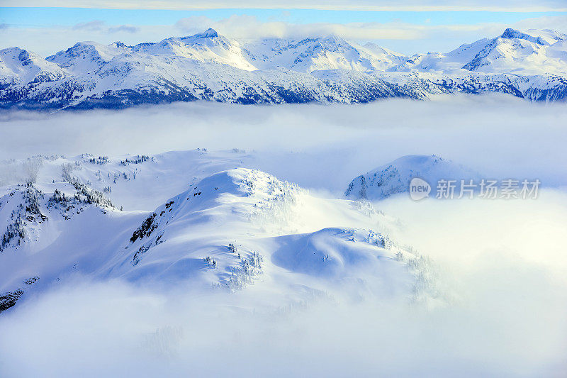 惠斯勒令人惊叹的山景