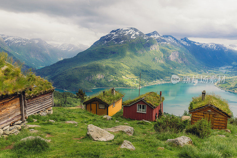 风景优美的高角度视图田园诗般的山谷与峡湾景色在挪威