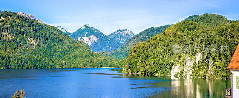 高山湖泊