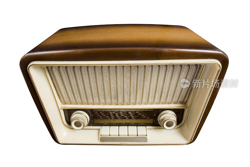 古董棕色无线电孤立在白色