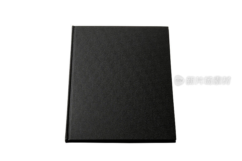 在白色背景上封闭的黑色空白书的孤立镜头