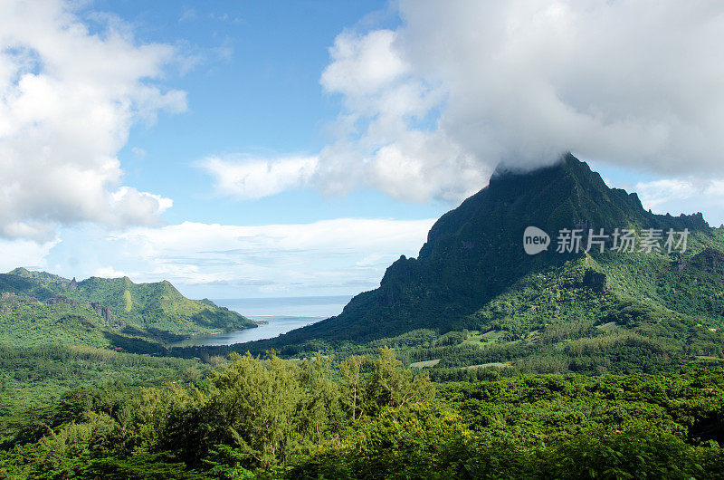 莫雷亚岛的观景台