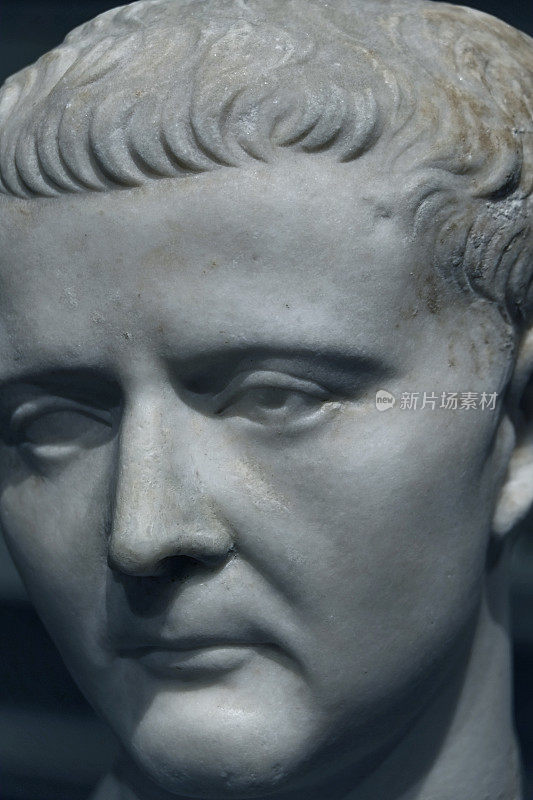 罗马皇帝提比略