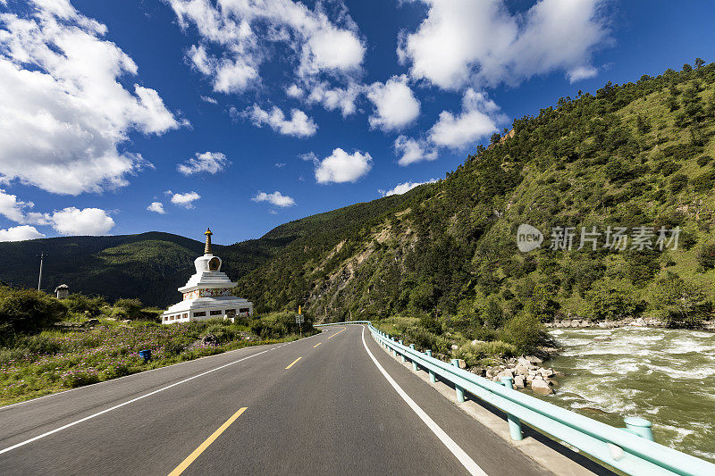 山中空路