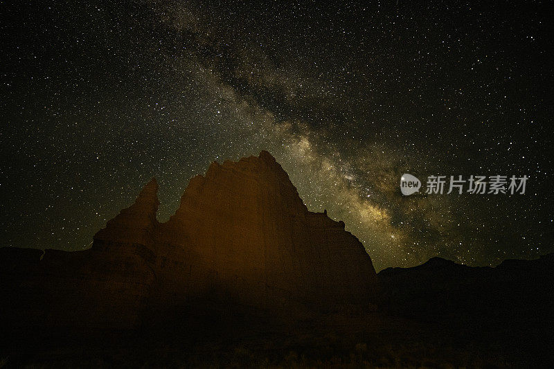 银河在月宫，大教堂山谷