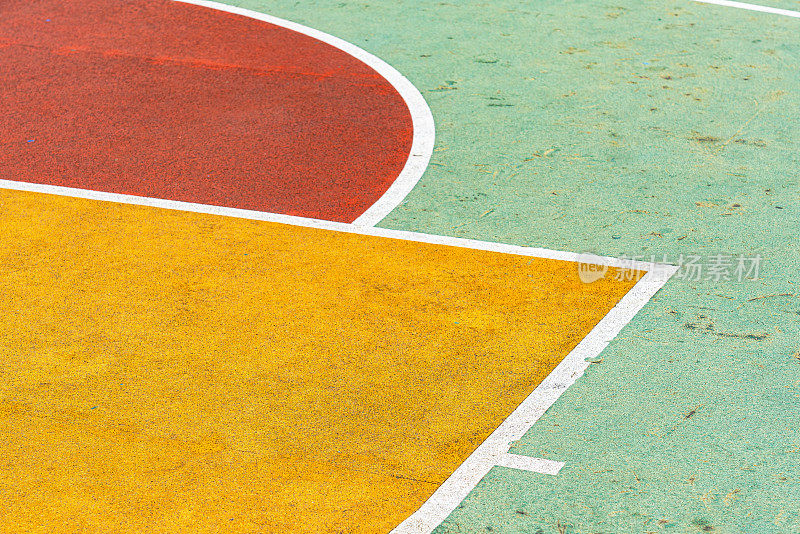 香港黄大仙的篮球场。