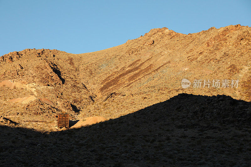死亡谷被遗弃的因约矿