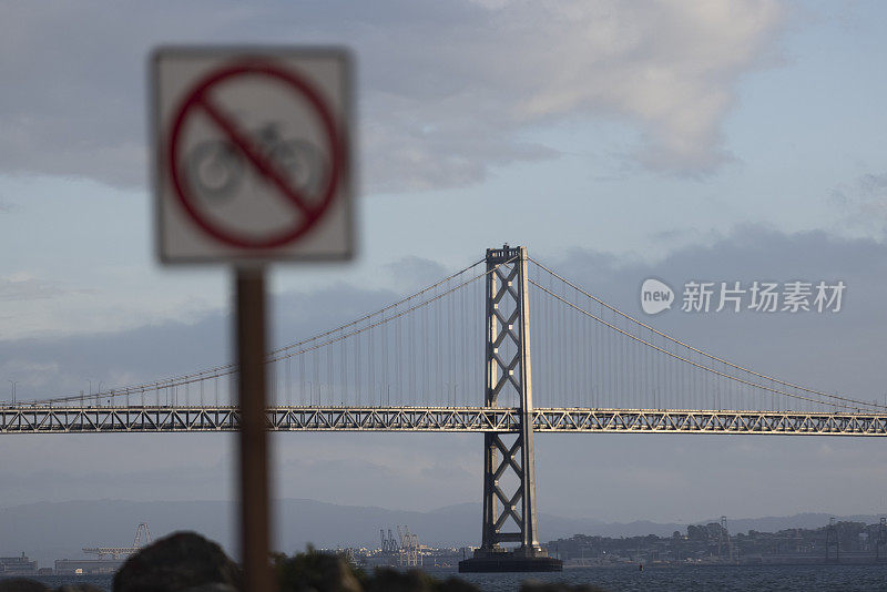 旧金山海湾大桥没有自行车