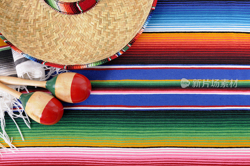 墨西哥背景，传统的毛毯和宽边帽