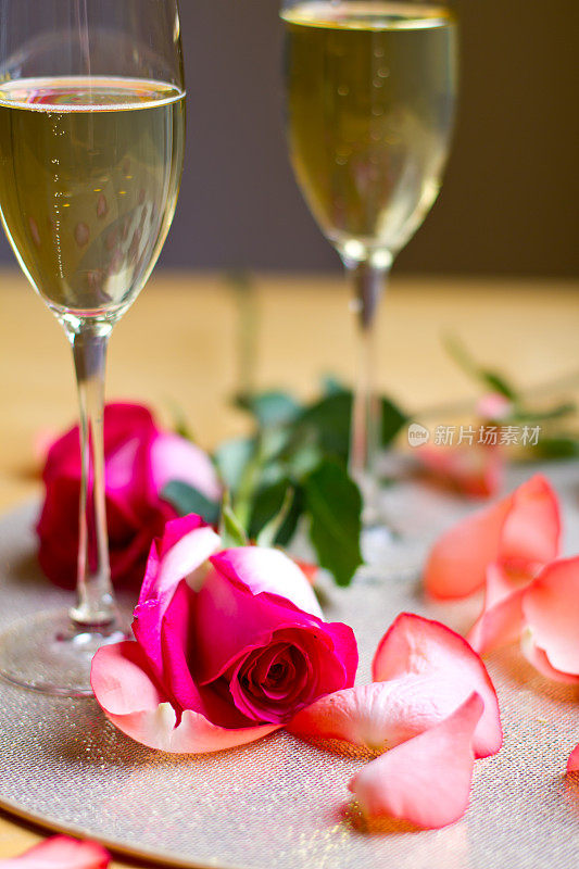 香槟和玫瑰