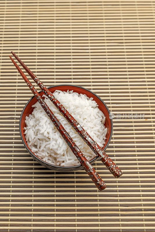 一碗米饭，亚洲菜