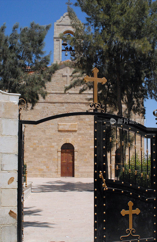 约旦马达巴:圣乔治教堂