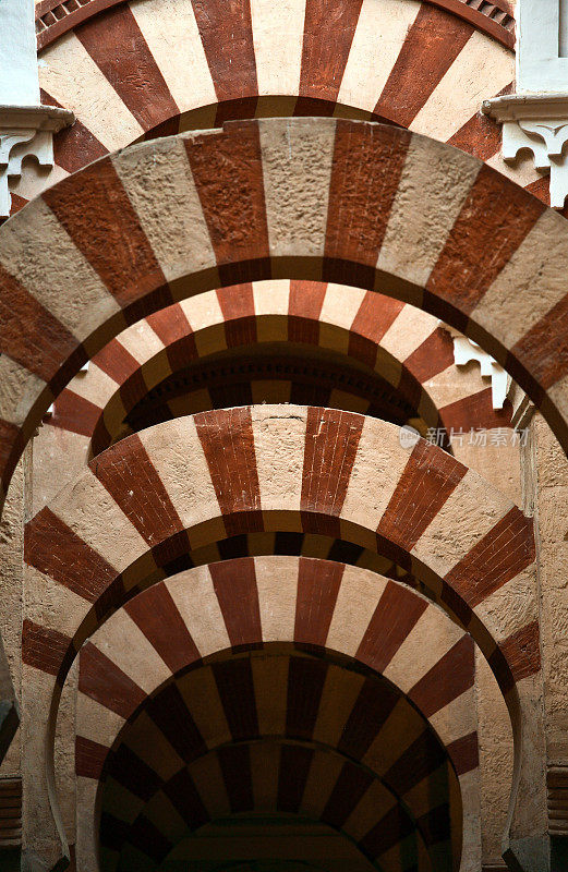 科尔多瓦的梅兹基塔石柱
